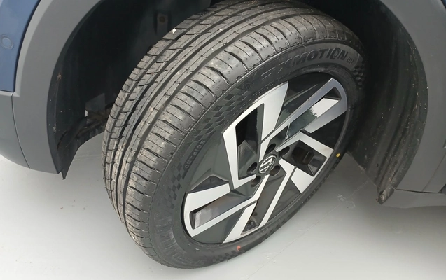 imagem-https://www.socarrao.com.br/sc-vehicle-images-prod/4438813/1792815148573-1_010937.jpg