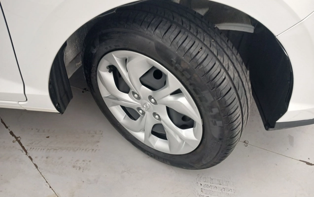 imagem-https://www.socarrao.com.br/sc-vehicle-images-prod/4438868/1792815313192-2_083628.jpg