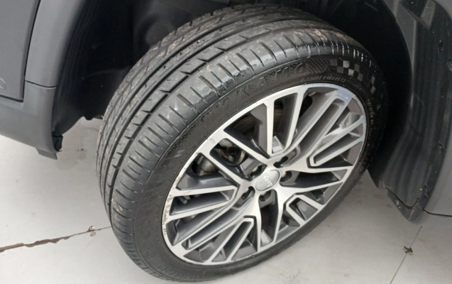 imagem-https://www.socarrao.com.br/sc-vehicle-images-prod/4438965/1792815429656-1_023936.jpg
