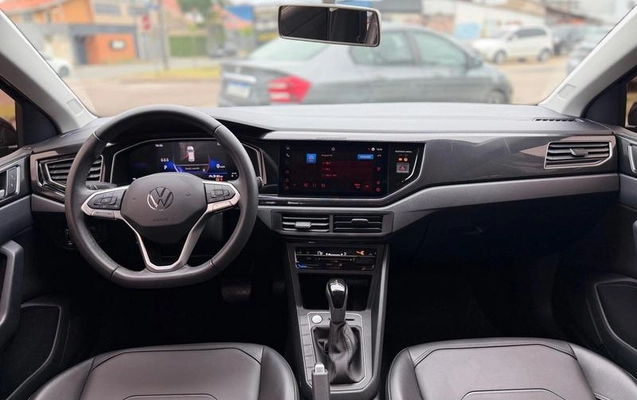 imagem-https://www.socarrao.com.br/sc-vehicle-images-prod/4439005/1792815566859-8599970_12_B_f988cd9bd3.jpeg