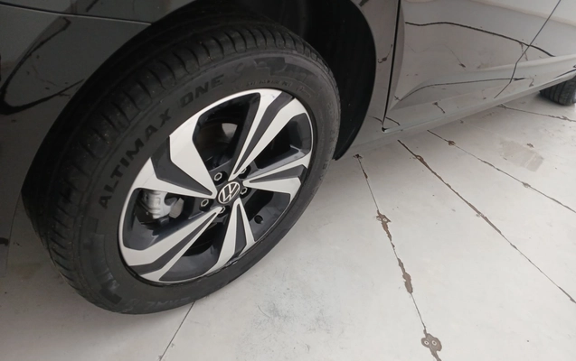 imagem-https://www.socarrao.com.br/sc-vehicle-images-prod/4439014/1792815532801-2_092432.jpg