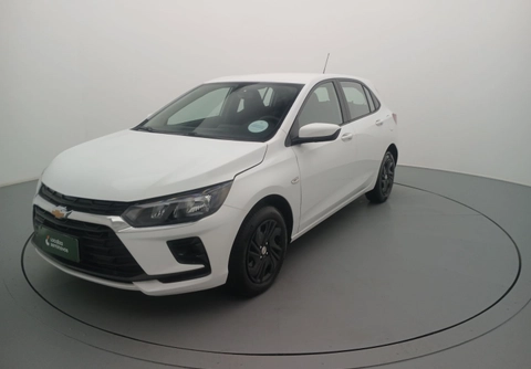 Chevrolet Onix 2026 Branco — foto 1 de 3