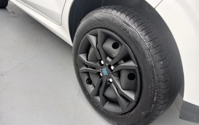 imagem-https://www.socarrao.com.br/sc-vehicle-images-prod/4439096/1792815663552-1_022150.jpg