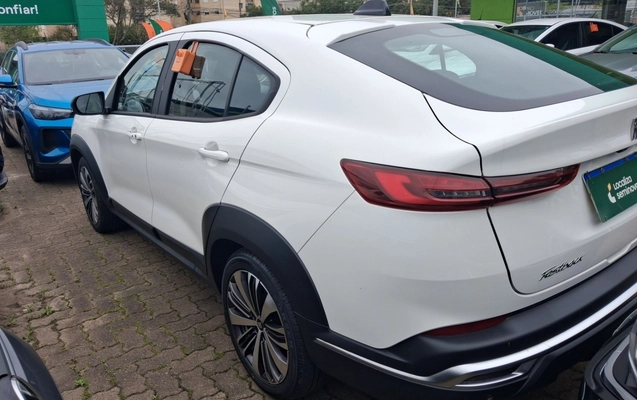 imagem-https://www.socarrao.com.br/sc-vehicle-images-prod/4439123/1792815704706-1_030948.jpg