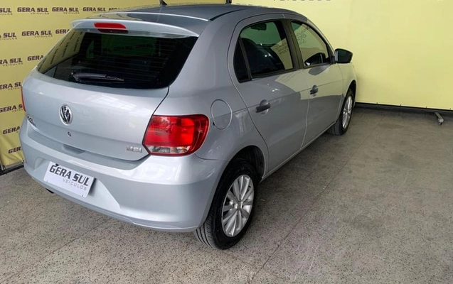 imagem-https://www.socarrao.com.br/sc-vehicle-images-prod/44392/1786975339655-7633111_2_B_2e8ebf92e0.jpeg