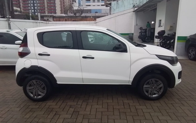 imagem-https://www.socarrao.com.br/sc-vehicle-images-prod/4439311/1792816121816-1_095237.jpg