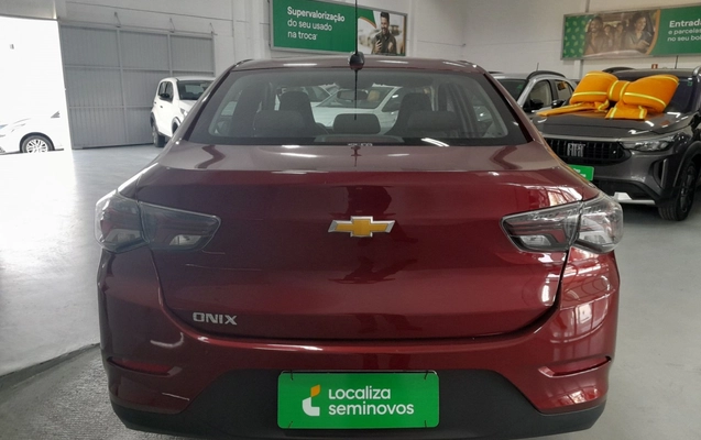 imagem-https://www.socarrao.com.br/sc-vehicle-images-prod/4439373/1792816305869-1_045911.jpg