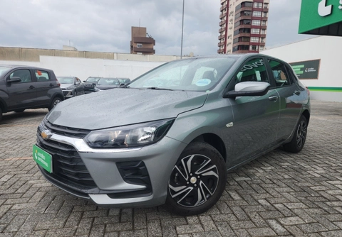Chevrolet Onix 2026 Prata — foto 1 de 3
