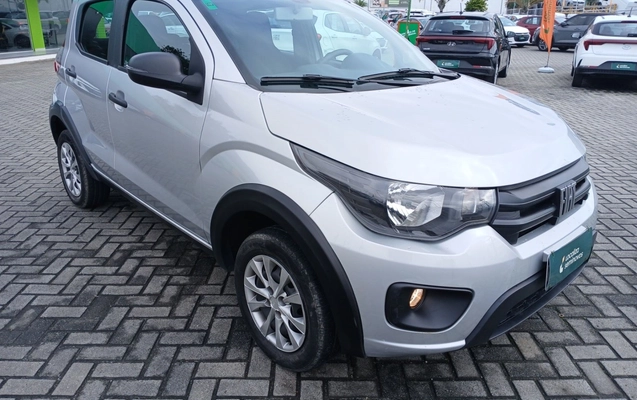 imagem-https://www.socarrao.com.br/sc-vehicle-images-prod/4439522/1792816713108-1_063015.jpg