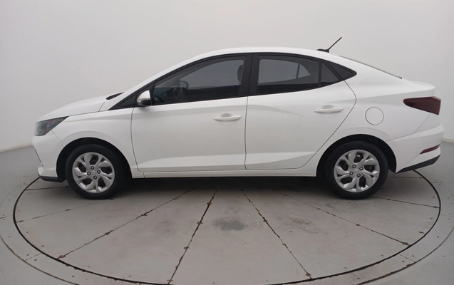imagem-https://www.socarrao.com.br/sc-vehicle-images-prod/4439570/1792816901213-1_033635.jpg