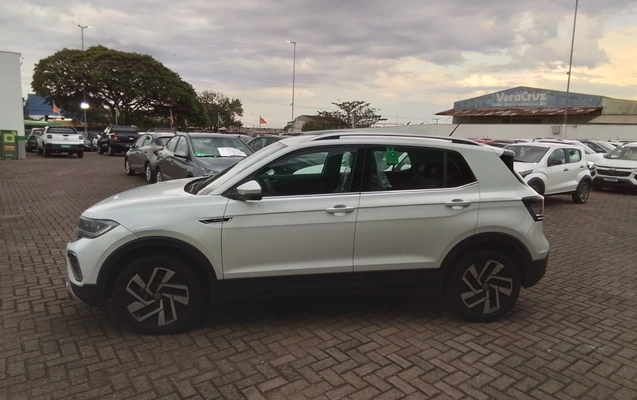 imagem-https://www.socarrao.com.br/sc-vehicle-images-prod/4439600/1792816941463-1_105720.jpg