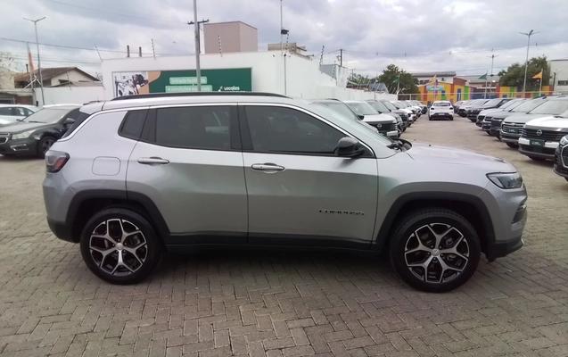 imagem-https://www.socarrao.com.br/sc-vehicle-images-prod/4439880/1792817600939-1_023327.jpg