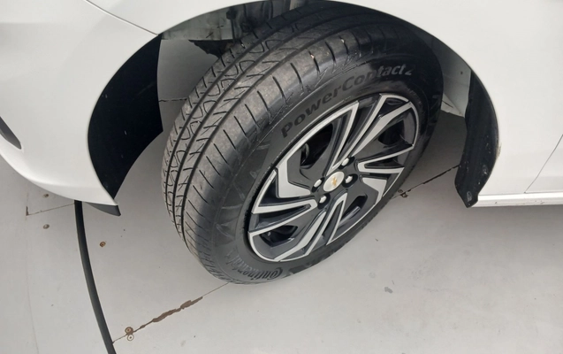 imagem-https://www.socarrao.com.br/sc-vehicle-images-prod/4439891/1792817615348-1_103025.jpg