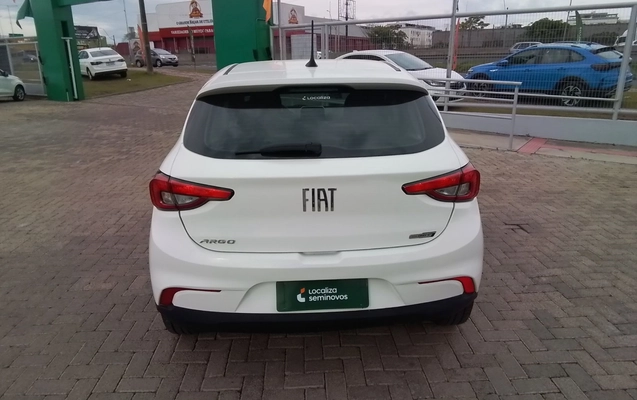 imagem-https://www.socarrao.com.br/sc-vehicle-images-prod/4439897/1792817619942-1_041354.jpg