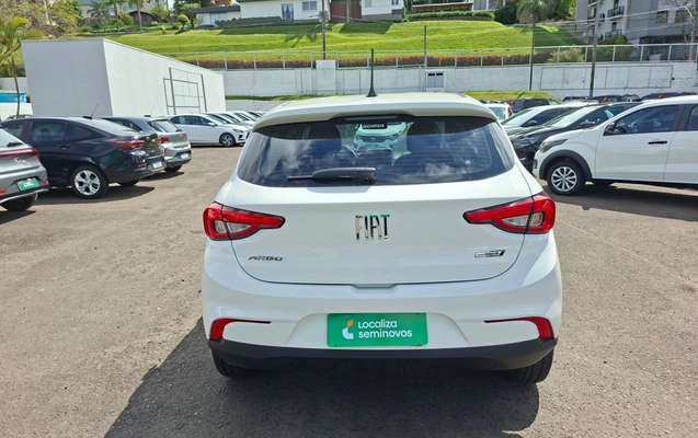 imagem-https://www.socarrao.com.br/sc-vehicle-images-prod/4439921/1792817652447-2_022438.jpg