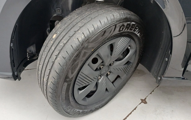 imagem-https://www.socarrao.com.br/sc-vehicle-images-prod/4440221/1792818807607-1_033625.jpg