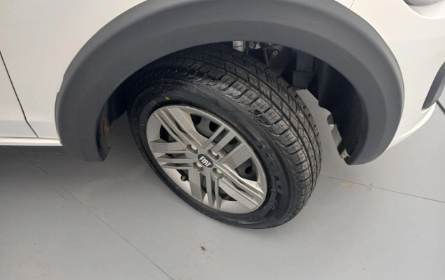 imagem-https://www.socarrao.com.br/sc-vehicle-images-prod/4440462/1792819769521-2_012010.jpg