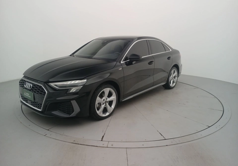 Audi A3 2024 Preto — foto 1 de 3