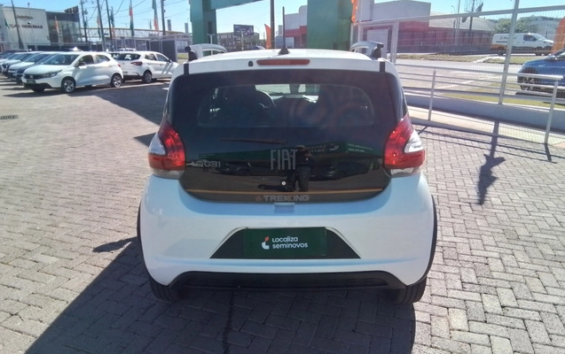imagem-https://www.socarrao.com.br/sc-vehicle-images-prod/4440639/1792820378996-1_092240.jpg