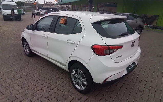 imagem-https://www.socarrao.com.br/sc-vehicle-images-prod/4440642/1792820386926-1_103044.jpg