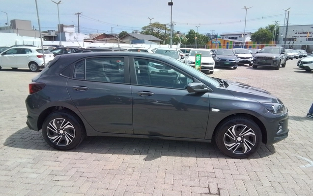 imagem-https://www.socarrao.com.br/sc-vehicle-images-prod/4440658/1792820416226-1_103737.jpg
