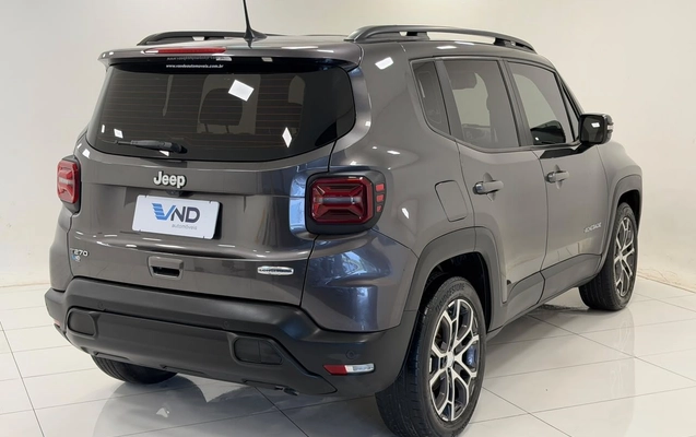 imagem-https://www.socarrao.com.br/sc-vehicle-images-prod/4440778/1792829098334-8bb2c9e238524058a043f143c904cad8_1792782886771.jpg
