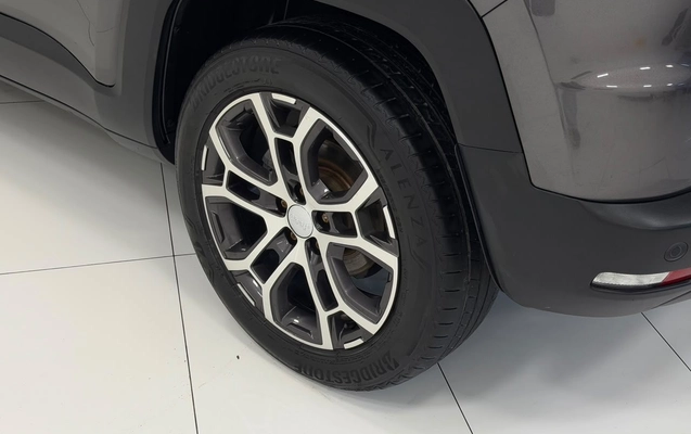 imagem-https://www.socarrao.com.br/sc-vehicle-images-prod/4440778/1792829098356-924672152d354e62accbfcefe81773e1_1792782886855.jpg