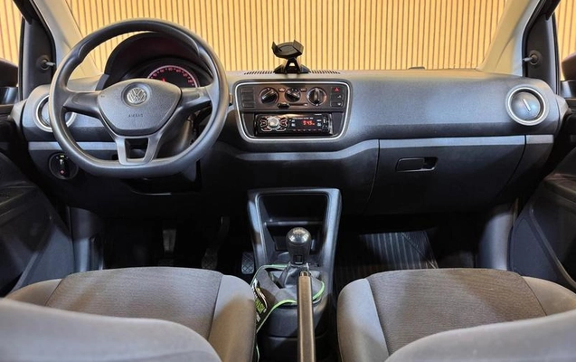 imagem-https://www.socarrao.com.br/sc-vehicle-images-prod/4441123/1792843526448-8600495_12_B_128a0236f5.jpeg