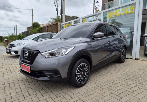 Nissan KICKS 2021 Cinza — foto 1 de 3