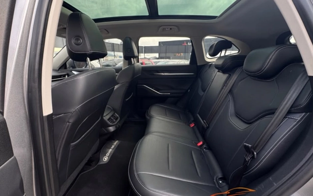 imagem-https://www.socarrao.com.br/sc-vehicle-images-prod/4441128/1792844200412-OC5qcGVn.jpeg