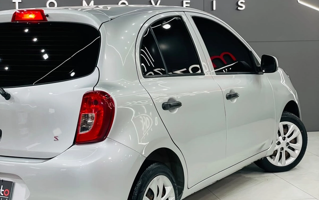 imagem-https://www.socarrao.com.br/sc-vehicle-images-prod/4441132/1792844536100-003_5f0c113352cc52c9abe0a92946360545.jpg
