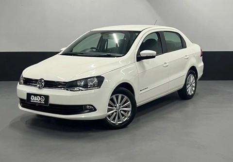 Volkswagen Voyage 2015 Branco — foto 1 de 3