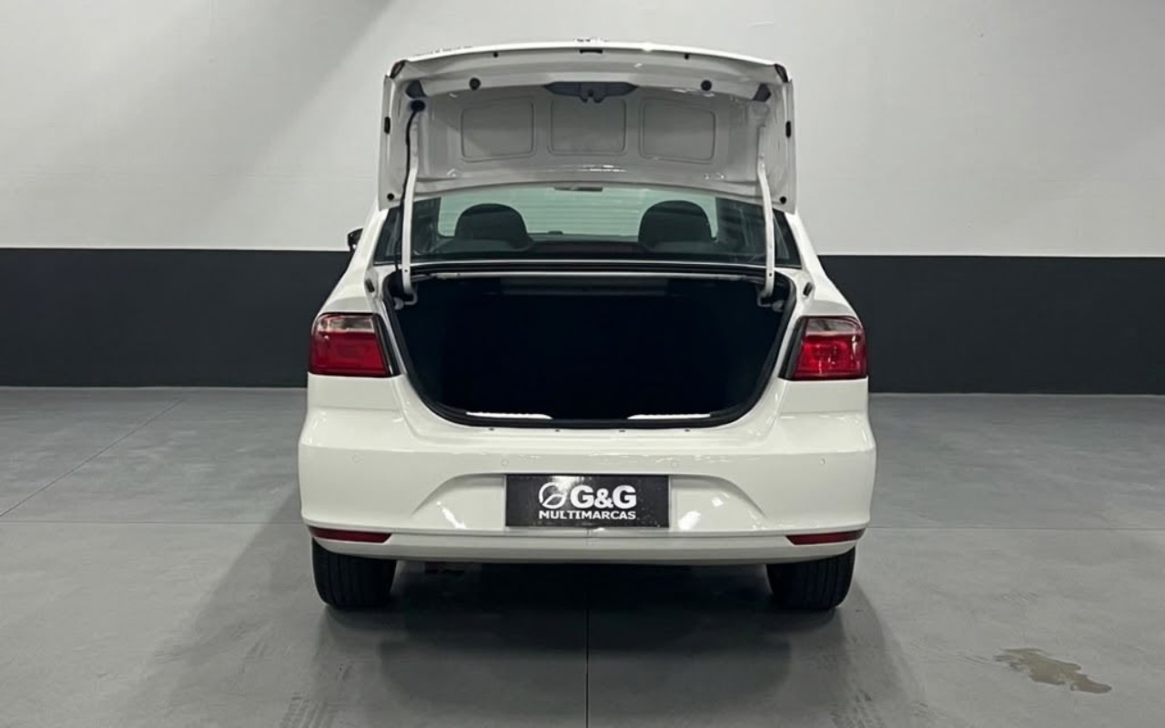 imagem-https://www.socarrao.com.br/sc-vehicle-images-prod/4441138/1792844551686-V2hhdHNBcHAgSW1hZ2UgMjAyNi0xMC0yMiBhdCAxOS4xOC4yMi5qcGVn.jpeg