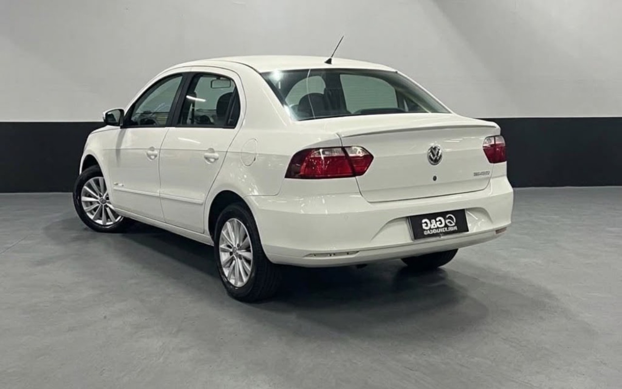 imagem-https://www.socarrao.com.br/sc-vehicle-images-prod/4441138/1792844551749-V2hhdHNBcHAgSW1hZ2UgMjAyNi0xMC0yMiBhdCAxOS4xOC4yNCAoMSkuanBlZw.jpeg