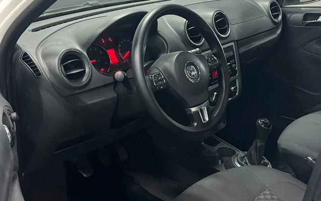imagem-https://www.socarrao.com.br/sc-vehicle-images-prod/4441138/1792844551874-V2hhdHNBcHAgSW1hZ2UgMjAyNi0xMC0yMiBhdCAxOS4xOC4yNCAoMikuanBlZw.jpeg
