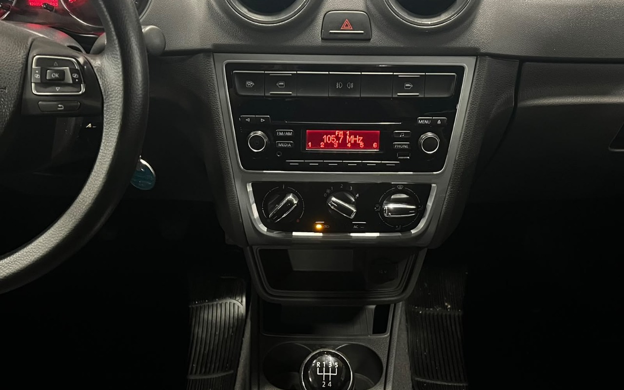 imagem-https://www.socarrao.com.br/sc-vehicle-images-prod/4441138/1792844552372-V2hhdHNBcHAgSW1hZ2UgMjAyNi0xMC0yMiBhdCAxOS4xOC4yNSAoMSkuanBlZw.jpeg