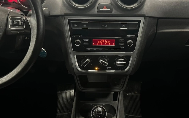 imagem-https://www.socarrao.com.br/sc-vehicle-images-prod/4441138/1792844552372-V2hhdHNBcHAgSW1hZ2UgMjAyNi0xMC0yMiBhdCAxOS4xOC4yNSAoMSkuanBlZw.jpeg