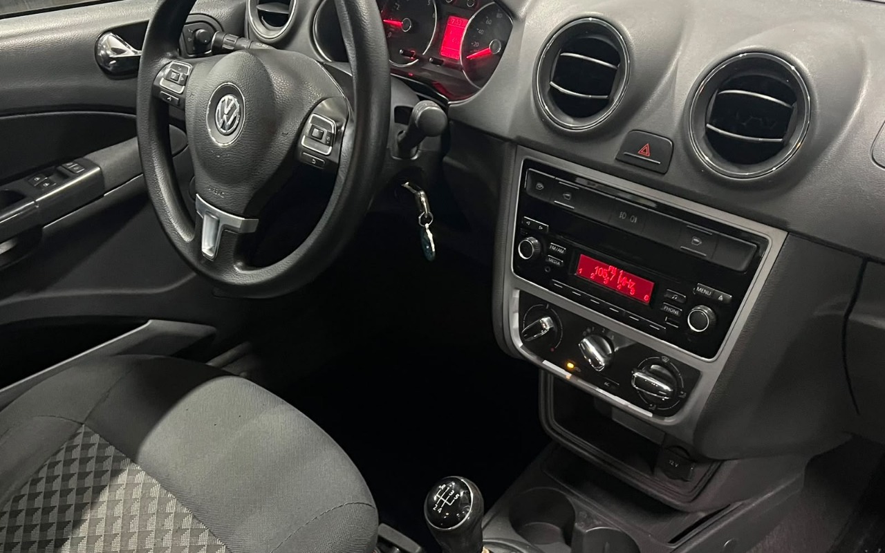 imagem-https://www.socarrao.com.br/sc-vehicle-images-prod/4441138/1792844552545-V2hhdHNBcHAgSW1hZ2UgMjAyNi0xMC0yMiBhdCAxOS4xOC4yNSAoMykuanBlZw.jpeg