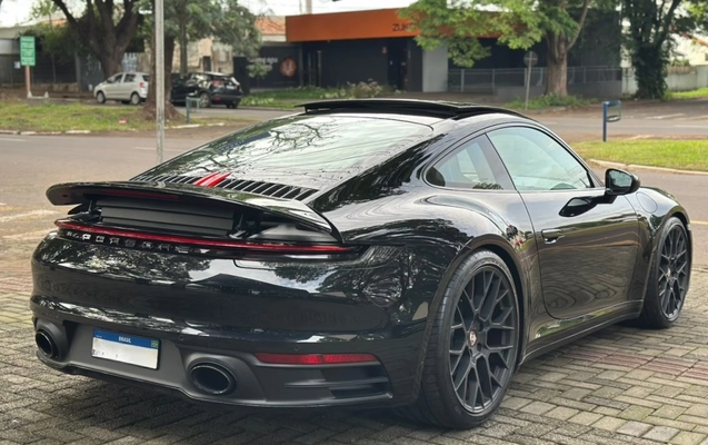 imagem-https://www.socarrao.com.br/sc-vehicle-images-prod/4441148/1792844953667-9_092901.jpg