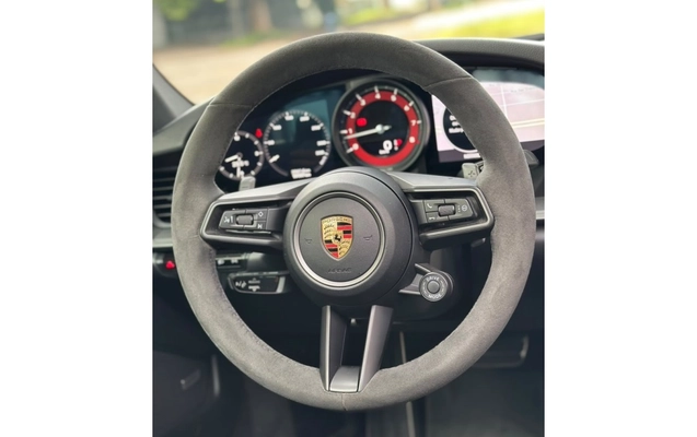 imagem-https://www.socarrao.com.br/sc-vehicle-images-prod/4441148/1792844953684-2_092900.jpg