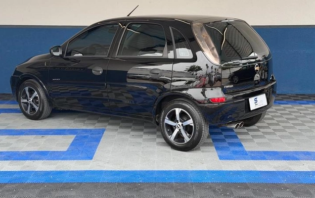 imagem-https://www.socarrao.com.br/sc-vehicle-images-prod/4441152/1792845209520-8572383_6_B_05492db100.jpeg