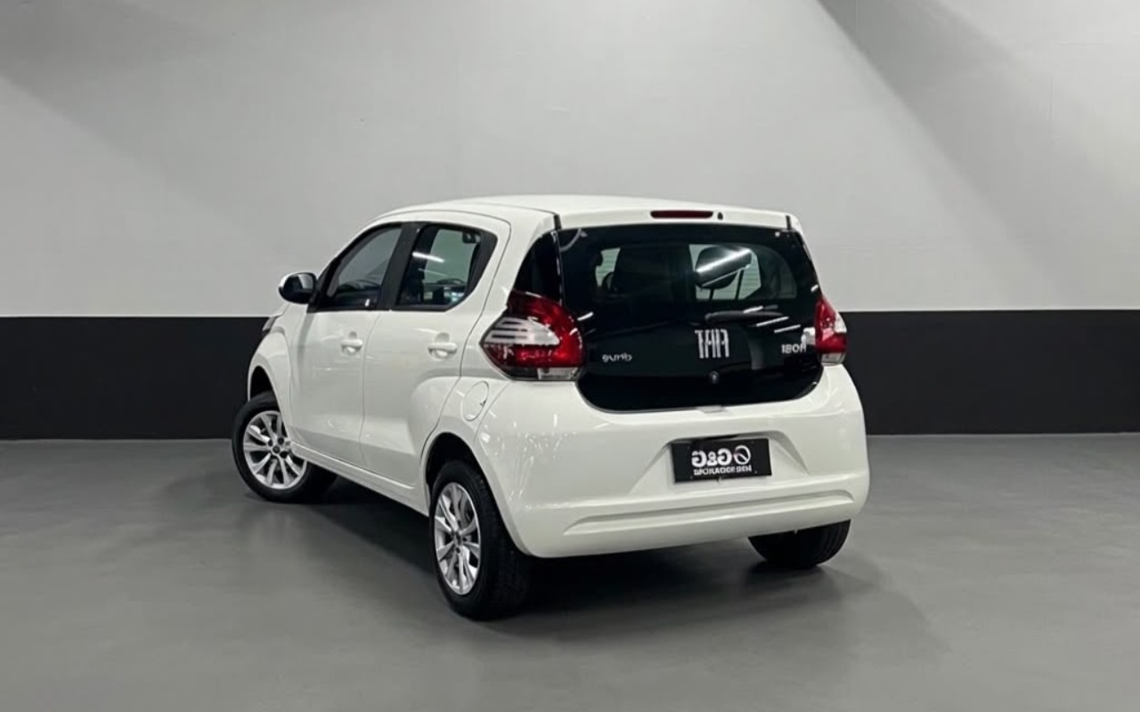 imagem-https://www.socarrao.com.br/sc-vehicle-images-prod/4441164/1792845447981-V2hhdHNBcHAgSW1hZ2UgMjAyNi0xMC0yMyBhdCAxNS4xMS4wNiAoMikuanBlZw.jpeg