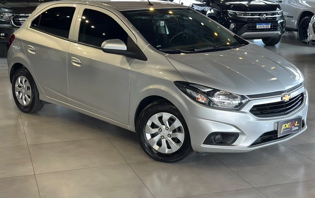 imagem-https://www.socarrao.com.br/sc-vehicle-images-prod/4441167/1792845503755-77d193c6a6174cef88b505feca51299f_1792845409954.jpg