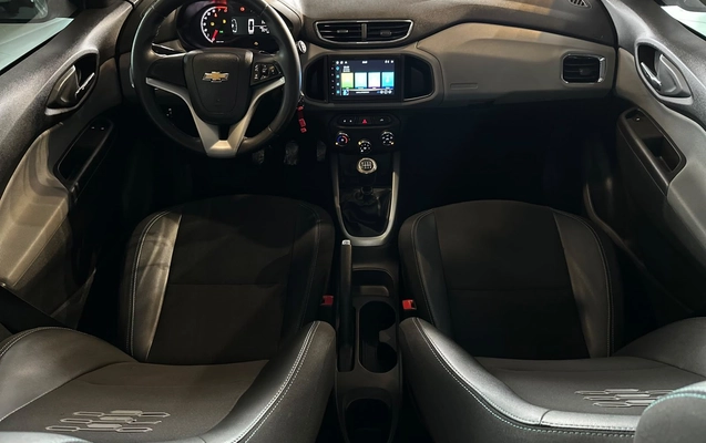 imagem-https://www.socarrao.com.br/sc-vehicle-images-prod/4441167/1792845503761-6735c38f19f444d1aad58f99f50b7705_1792845409982.jpg