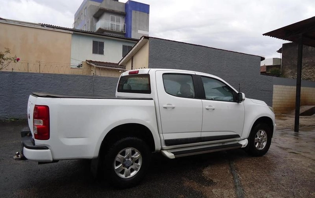 imagem-https://www.socarrao.com.br/sc-vehicle-images-prod/4441169/1792848614688-8549990_5_B_90961ce0df.jpeg