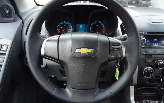 imagem-https://www.socarrao.com.br/sc-vehicle-images-prod/4441169/1792848614695-8549990_11_B_8d6757e310.jpeg