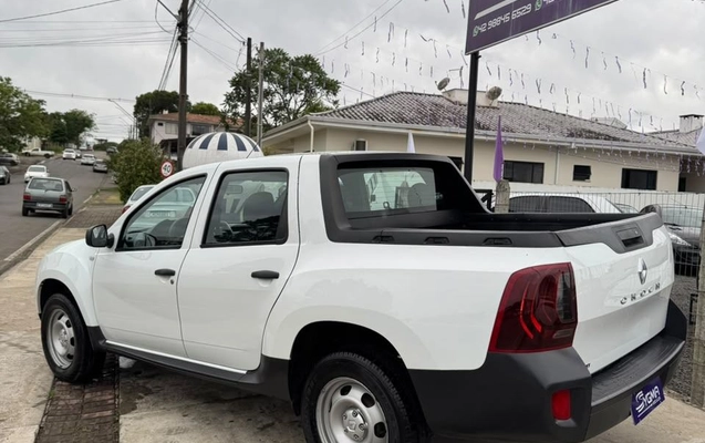 imagem-https://www.socarrao.com.br/sc-vehicle-images-prod/4441176/1792846197208-3adc59bbc7704258abc8fc379f7e0842_1792846155993.jpg