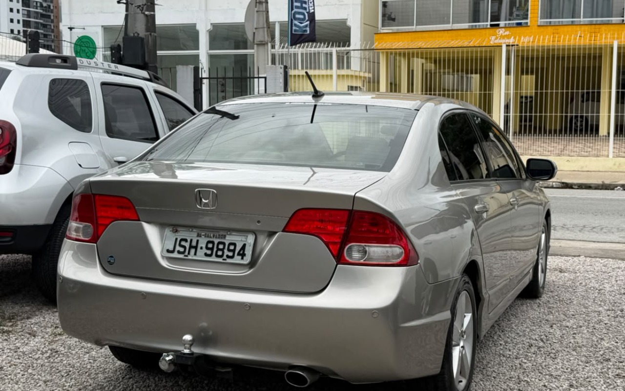 imagem-https://www.socarrao.com.br/sc-vehicle-images-prod/4441184/1792846593733-V2hhdHNBcHAgSW1hZ2UgMjAyNi0xMC0yMiBhdCAxMS4xNC40OCAoMikuanBlZw.jpeg