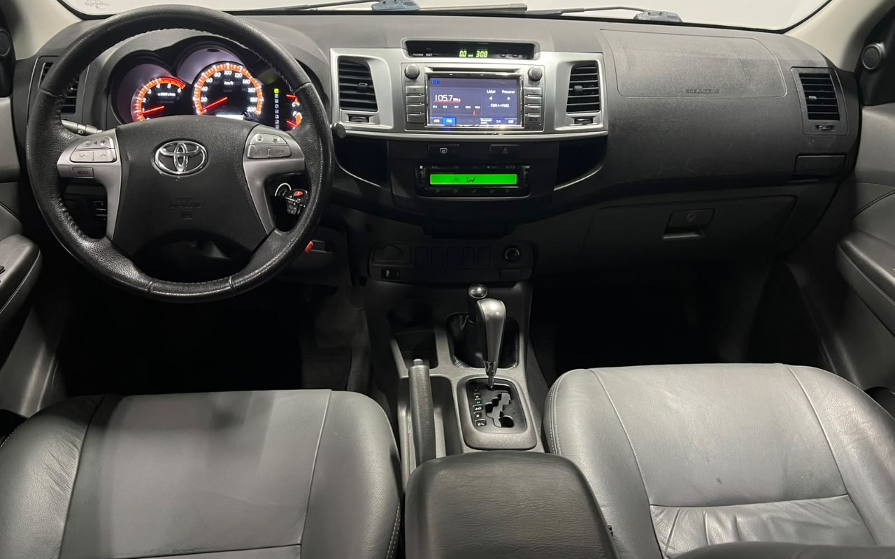 imagem-https://www.socarrao.com.br/sc-vehicle-images-prod/4441189/1792846779016-V2hhdHNBcHAgSW1hZ2UgMjAyNi0xMC0yMyBhdCAxOC4xOC41OSAoNCkuanBlZw.jpeg