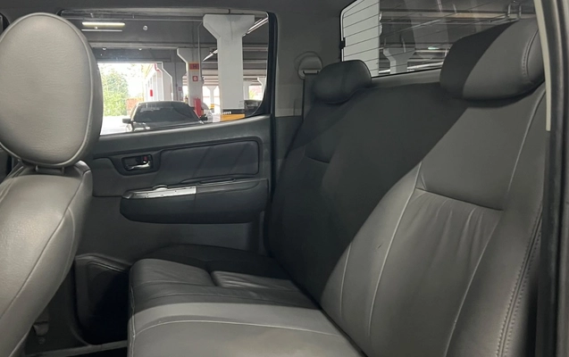 imagem-https://www.socarrao.com.br/sc-vehicle-images-prod/4441189/1792846779357-V2hhdHNBcHAgSW1hZ2UgMjAyNi0xMC0yMyBhdCAxOC4xOS4wMCAoMSkuanBlZw.jpeg